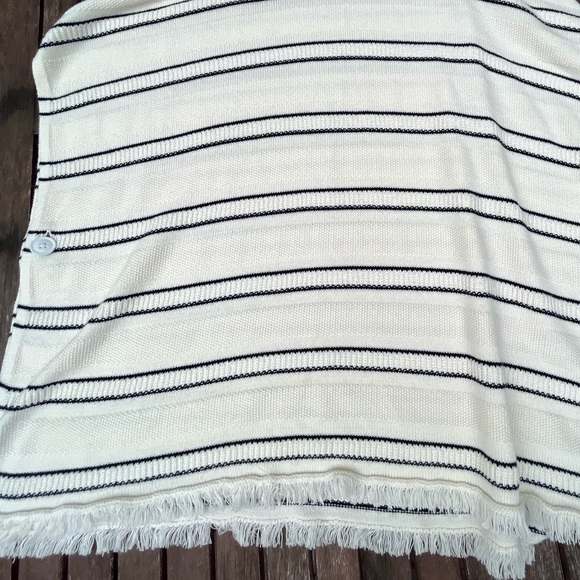 NWT poncho - Picture 7 of 13